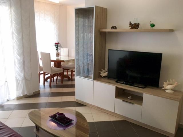 Apartment Mirella Umag Exteriör bild